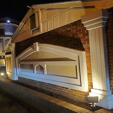 Americas Best Value Inn Avenel Woodbridge Exterior photo